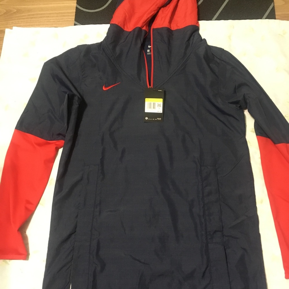Nike Men’s Windbreaker Jacket Navy/Red
